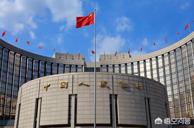 货币是如何进入市场并在市场上流通的？