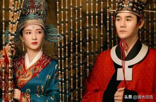 宋仁宗<strong></p>
<p>币峰</strong>，似乎“庸庸碌碌”度过一生，甚至感觉他治下的任一臣子都比他有名，这是为何？