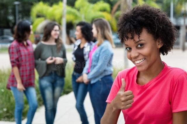 有谁去过巴西<strong></p>
<p>币昇</strong>？拿着10000元人民币可以在巴西生活多久？