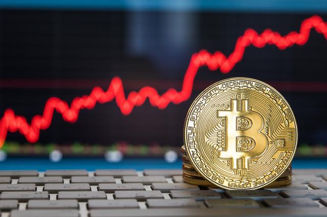 比特币剧烈震荡<strong></p>
<p>Bitsdaq</strong>，那些重仓持有的企业怎么样了？