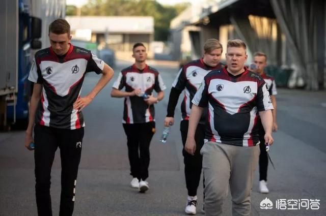 绝地求生PEL最终战：FAZE领跑剑指卫冕，Liquid追至第二，NIP冲击全球赛，如何点评？