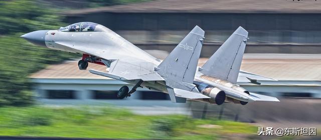 苏35S、F15EX、歼16<strong></p>
<p>BMEX</strong>，三款战机排名谁综合性能更强呢？