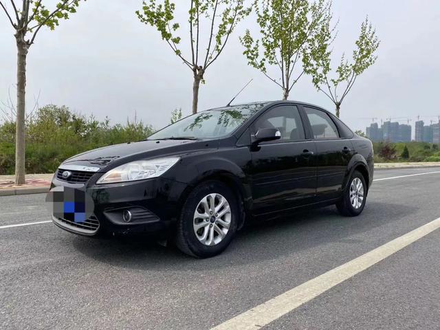 1.8AT福克斯算不算是“油老虎”？其性能如何？