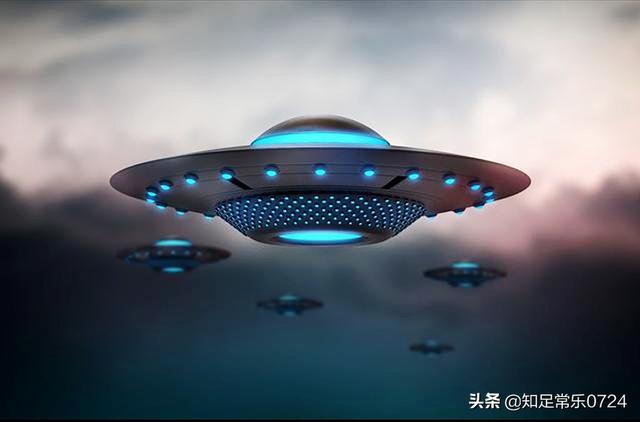 美国UFO发布的三段UFO视频，你认为UFO真的存在吗？