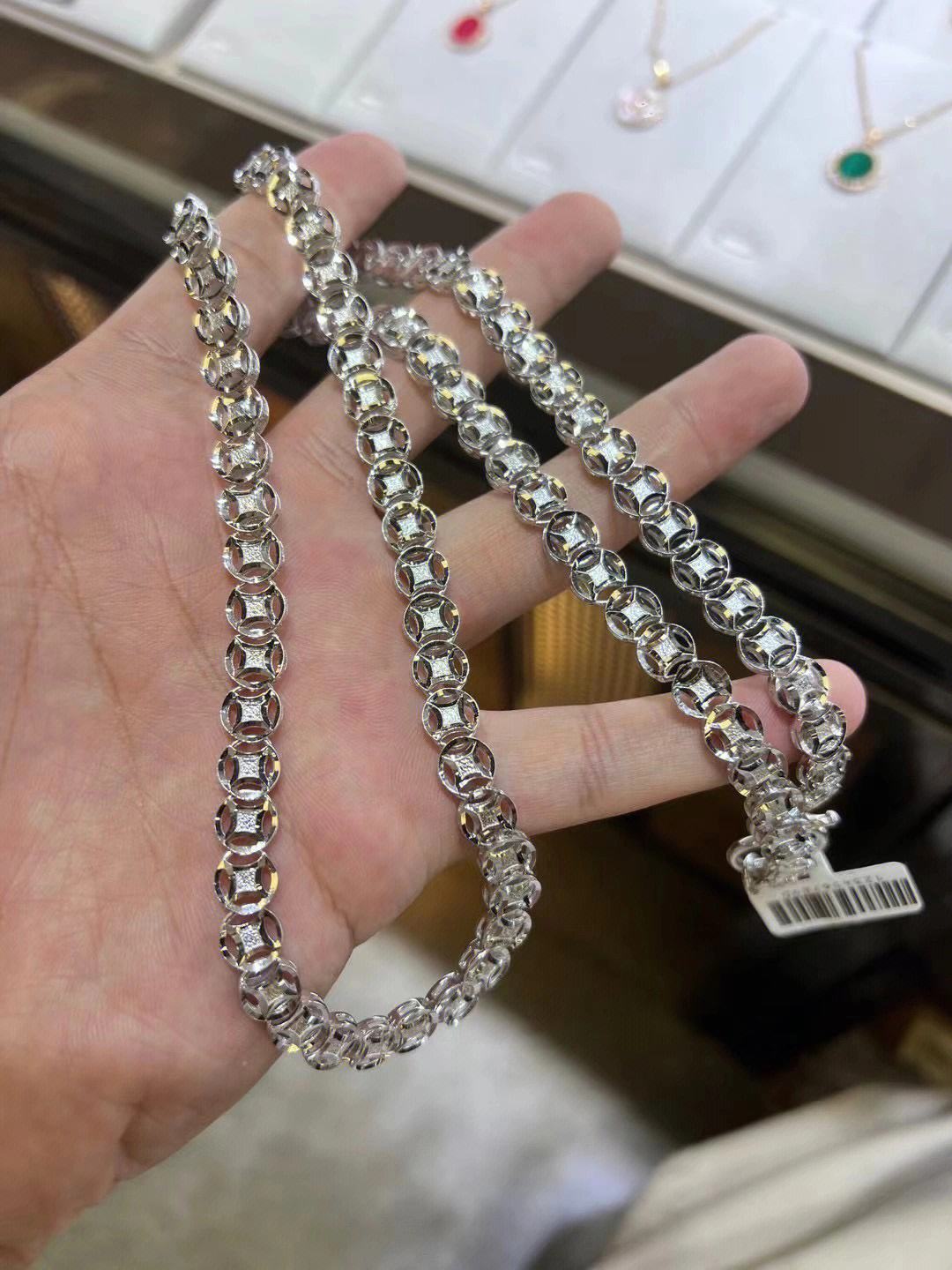 铂金贵金属(铂金贵金属成员中密度最高的是) 铂金贵金属(铂金贵金属成员中密度最高的是)