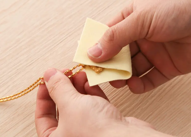 贵金属保养(贵金属保养方法)