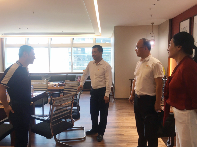 鑫泰贵金属(鑫泰金店黄金怎么样)