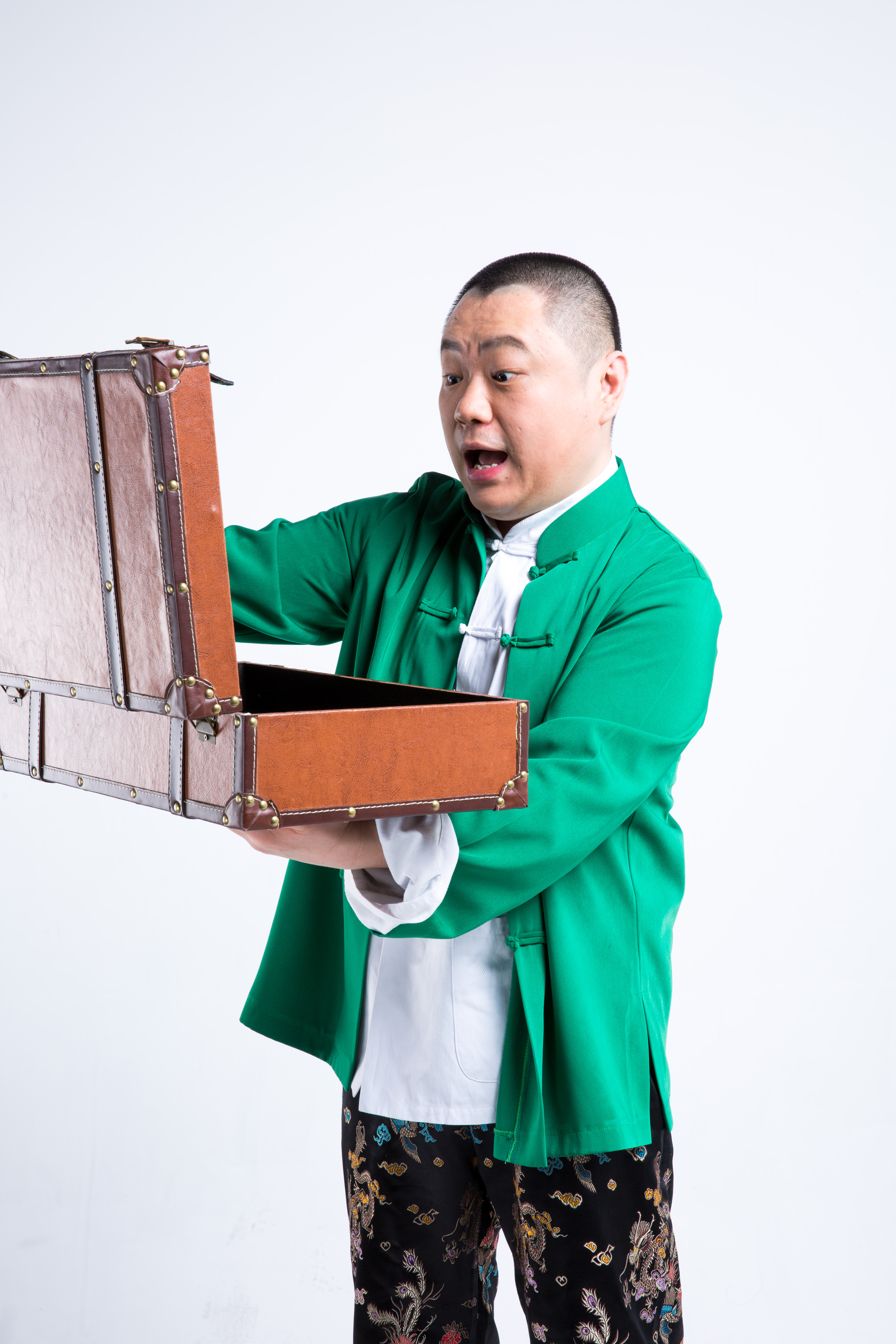 金岩贵金属(金岩石怎么样)