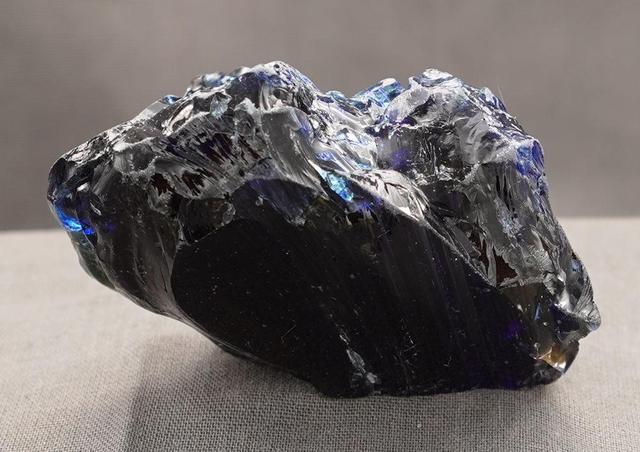 铂族贵金属(铂族贵金属8个项目名称)