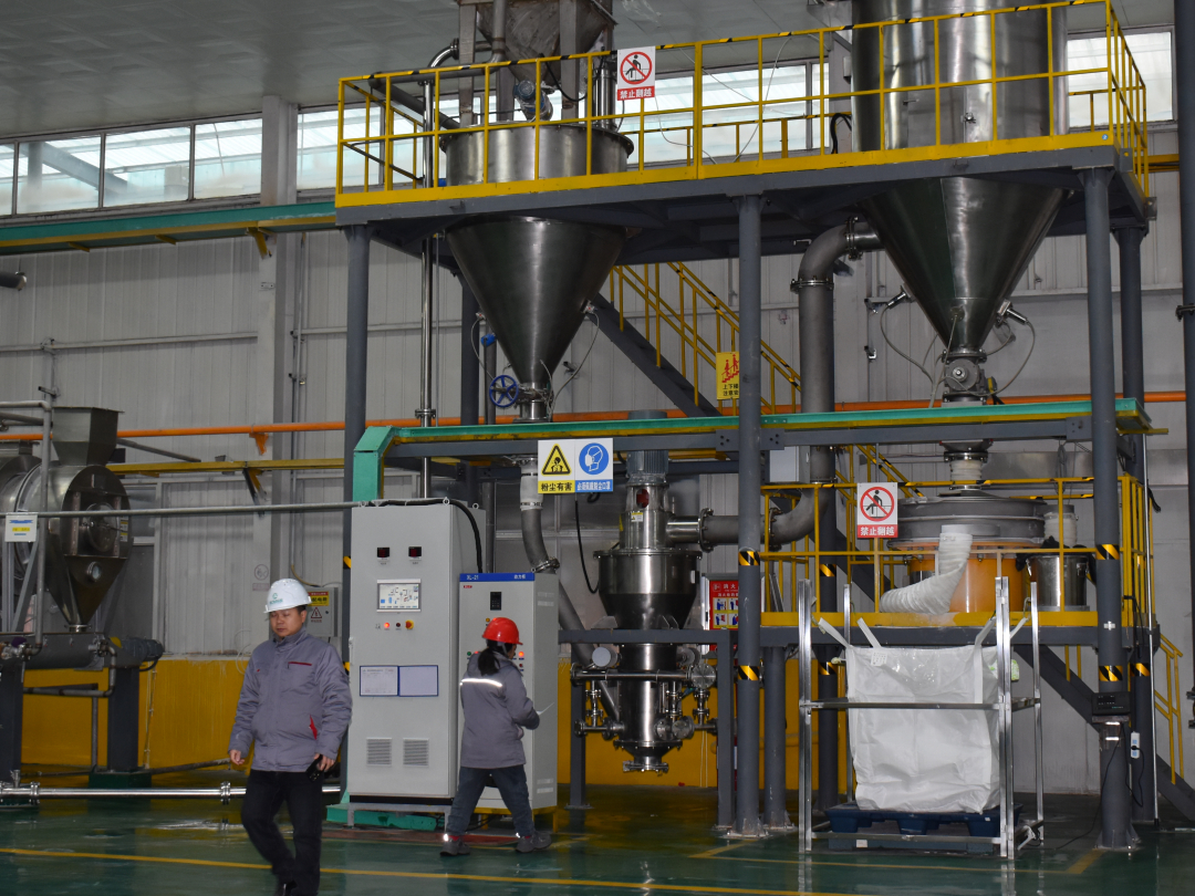 贵金属提炼厂(贵金属提炼厂房着火)